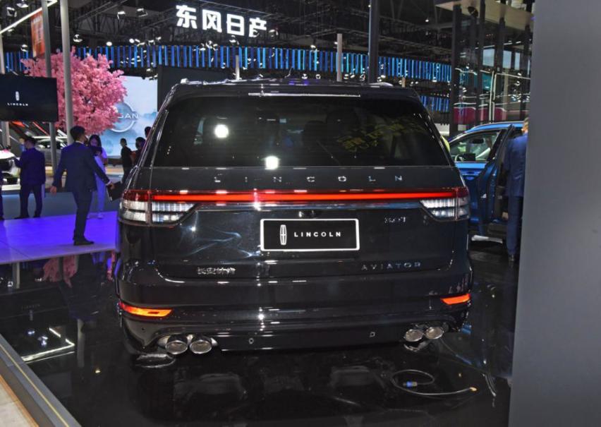 如果喜欢复古风的SUV，70万的林肯飞行家限量版，有收藏价值