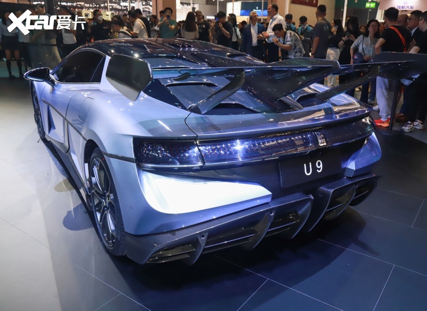 比亚迪仰望u9车展曝光,超跑外观比u8更加震撼!配2秒级破百动力