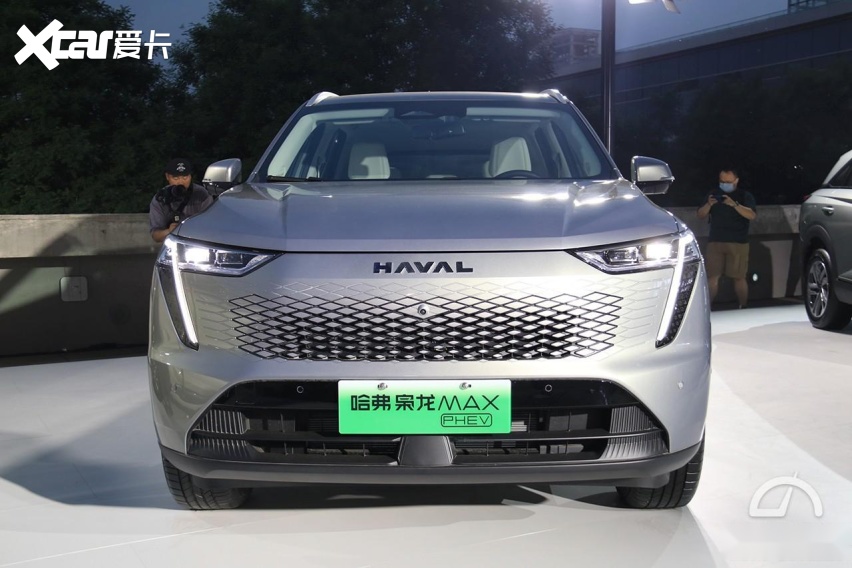 奋起直追，哈弗枭龙/枭龙MAX双车上市，售价13.98万元起