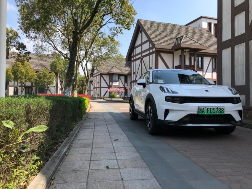 领克06 PHEV,凭什么值得推荐?