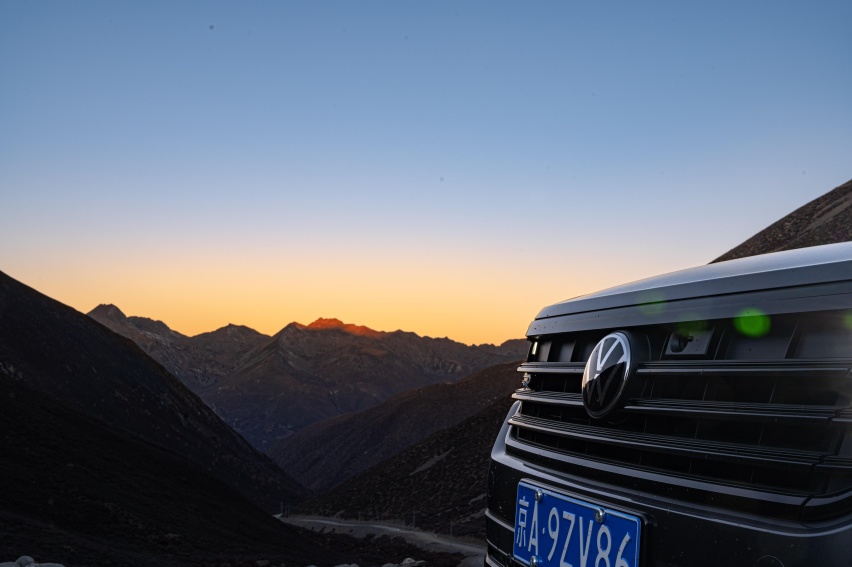 最美观贡嘎垭口，最好的Volkswagen