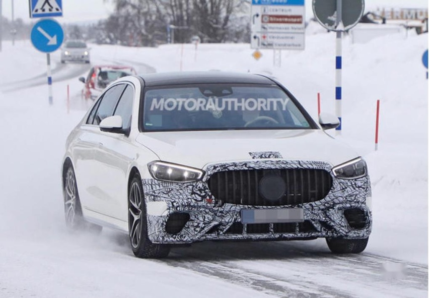 奔驰AMG S63测试谍照曝光 动力或延用4.0T V8