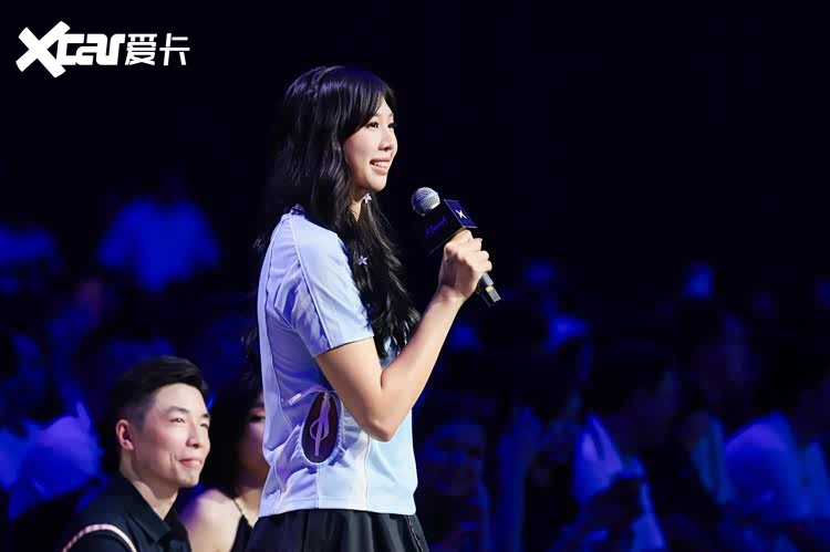 欧阳娜娜、唐钱婷亲临助阵！小鹏MONA L03重磅亮相，14.38万起