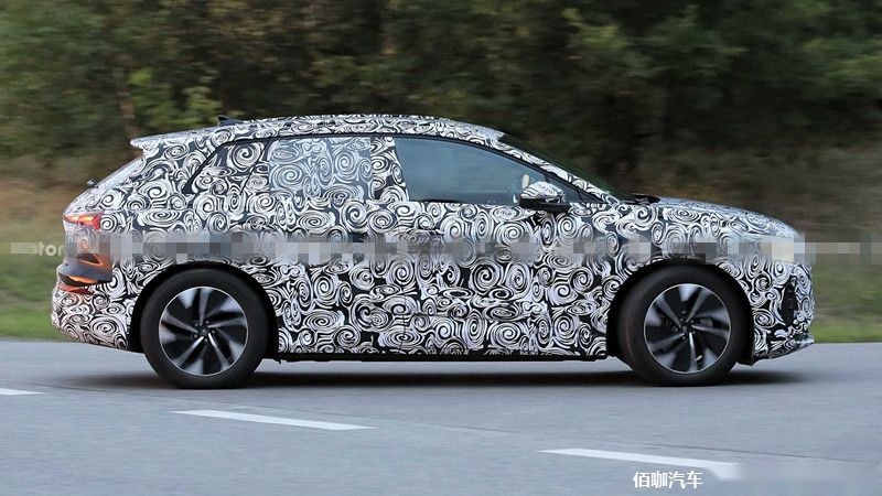 audi-q4-e-tron-spy-photos (3).jpg