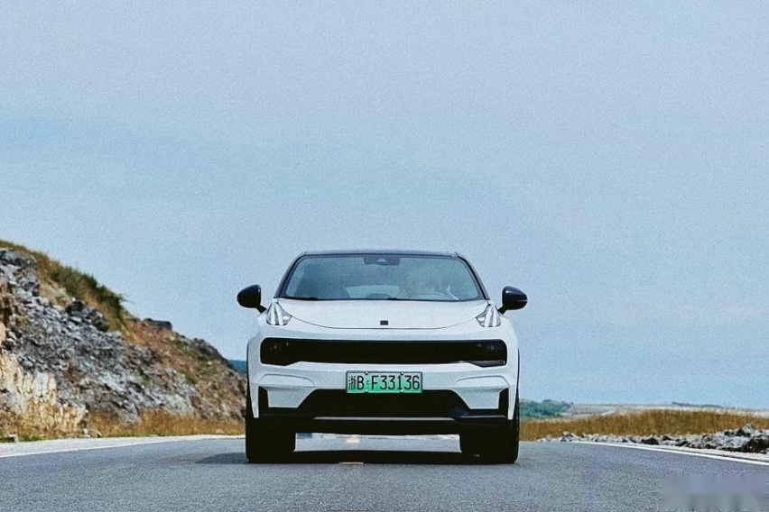 试驾领克05 PHEV：不盲从潮流，也不刻意谄媚