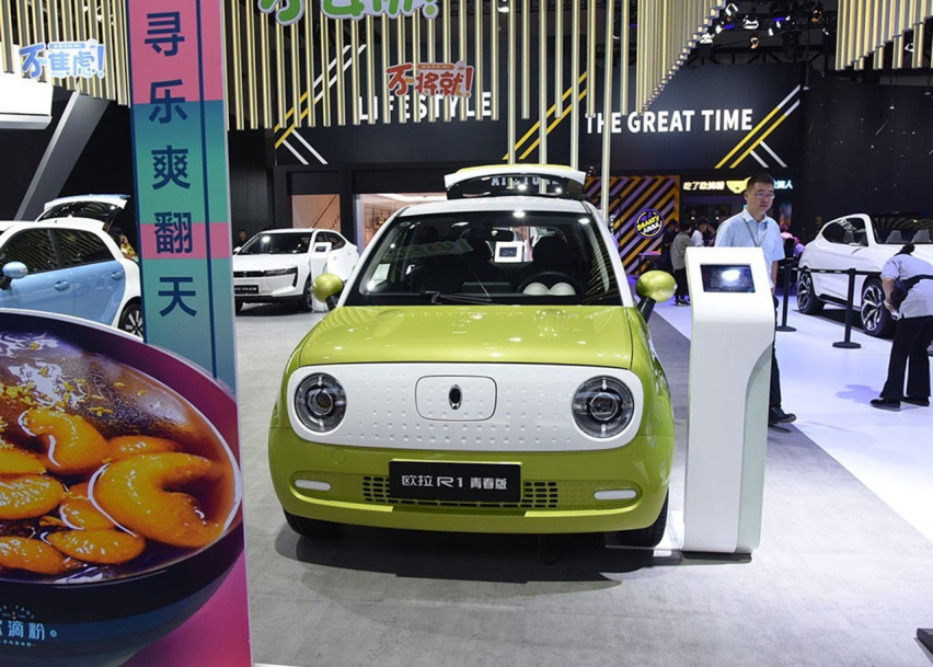 跟Smart一样大，比甲壳虫实用，补贴后6.98万，女生会喜