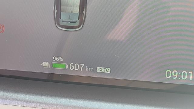 纯电中大型SUV,18度电能跑100公里?测试岚图FREE超长续航版