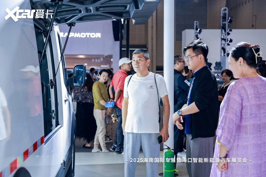 Van宝路亮相海南车展引领绿色物流新未来(图3)