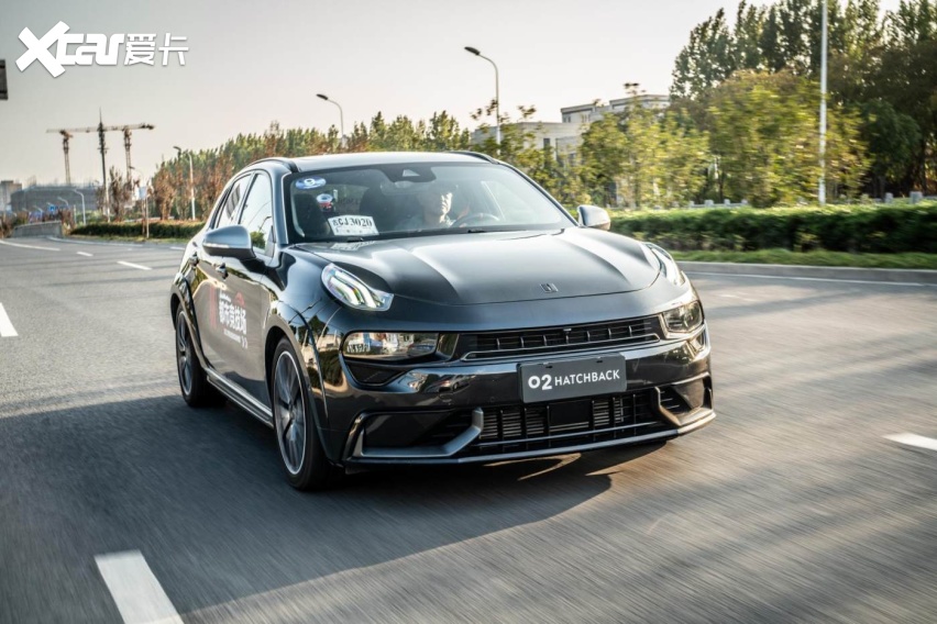 弹车试驾:领克02hatchback,注定小众的国产小钢炮标杆-爱卡汽车爱咖号