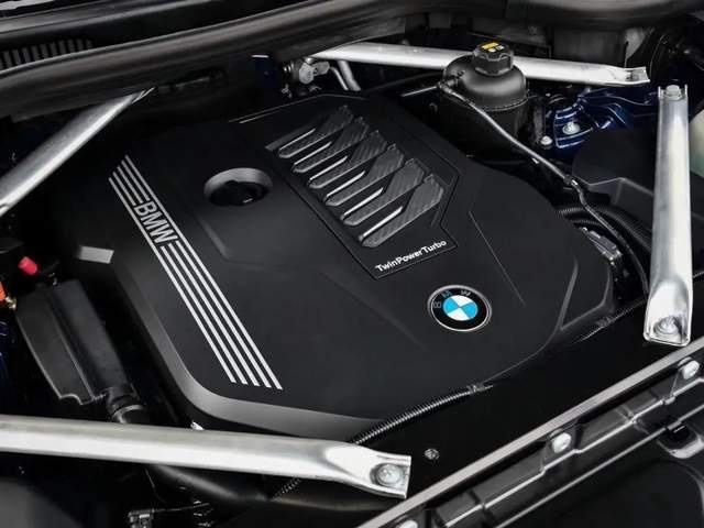 固执不能当饭吃，国产最长轴距BMW X5将发布，入门价格跌破60万