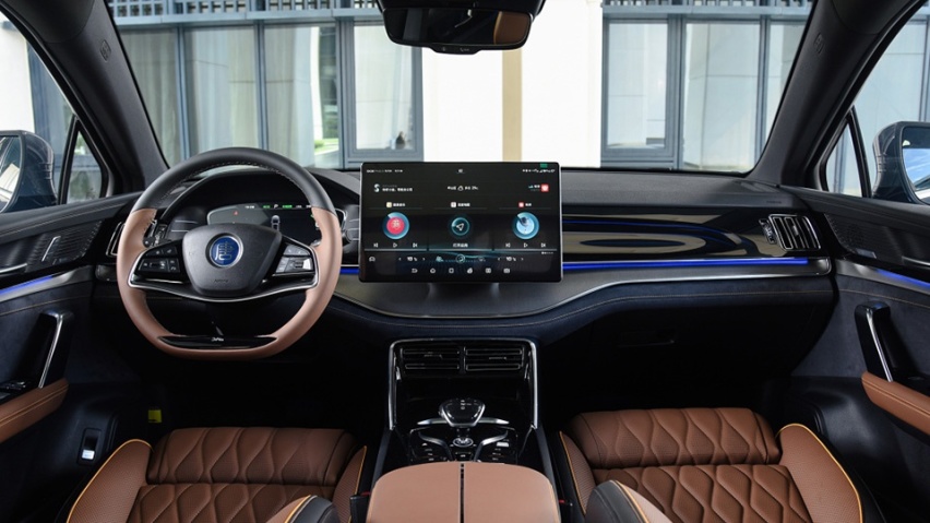 特斯拉Model Y又出新车，续航没唐EV高，值得买吗