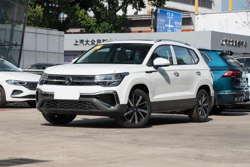 长安CS75PLUS对比丰田锋兰达、大众途岳，差别很大