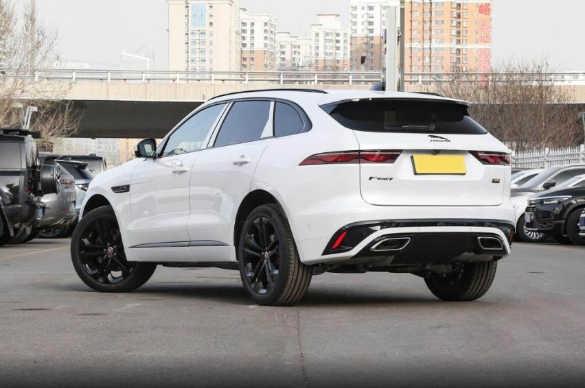 真正厚道的豪华SUV，一口气就降10万，2套动力可选，捷豹F-PACE