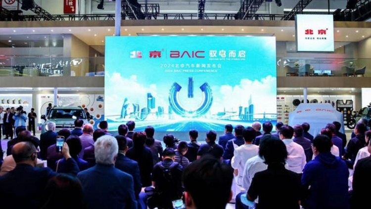 新时代、新汽车，北京汽车在北京车展上频频“放电”