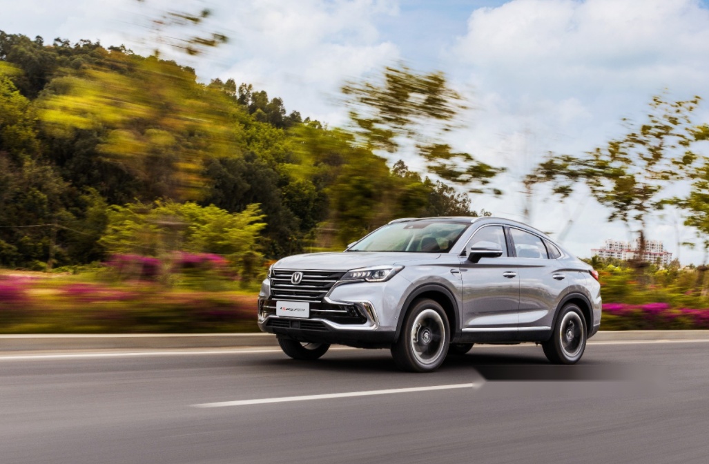 ​长安CS85 COUPE 加盟，轿跑SUV竞争进入白热化