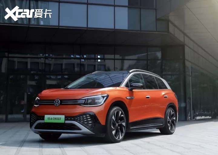 30万预算，Model Y、ID.6 CROZZ，谁才是最潮玩家？