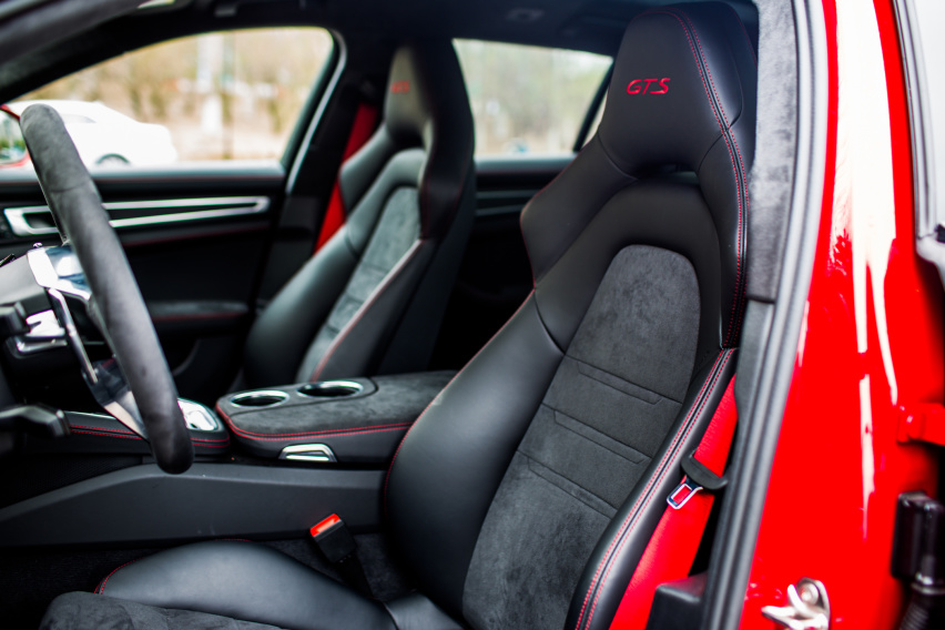 “瓦罐”迷的终极梦想 试驾保时捷Panamera GTS