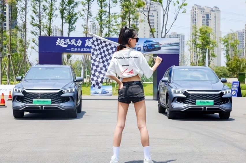 场地试驾后做个总结：比亚迪宋Pro DM-i冠军版，底盘到底行不行