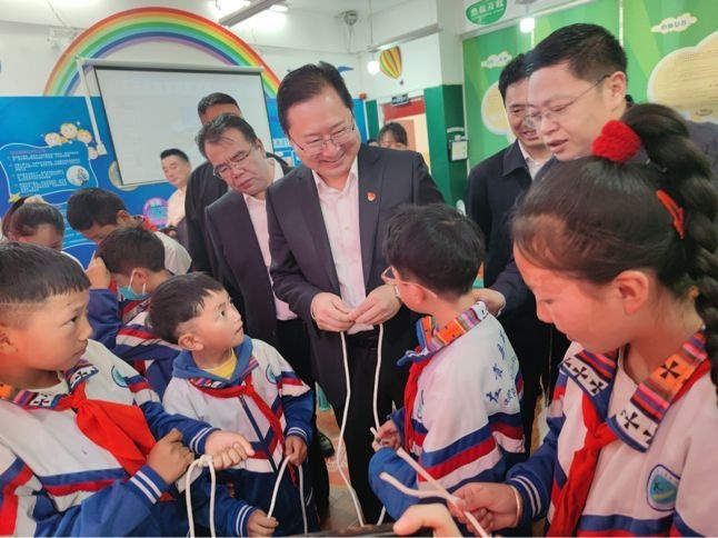 助学圆梦 挚爱左贡 ——一汽丰田“丰尚”公益品牌在行动