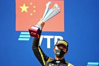 由周冠宇现象深挖：F1与中国有着怎样的渊源？