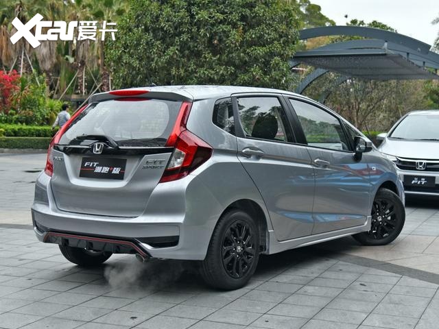 2020款飞度来袭,本田走心了,全系标配esp,胎压监测