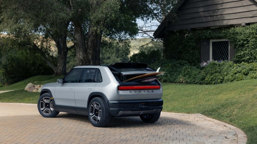 定位更加入门，4695电池装车，RIVIAN R2和R3正式发布