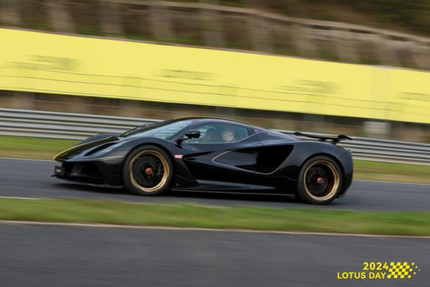 2024 LOTUS DAY暨路特斯用户赛道嘉年华在浙江国际赛车场举行