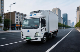 乘龙翼威2冷链纯电轻卡：冷链运输“鲜”锋 高效创富更省心