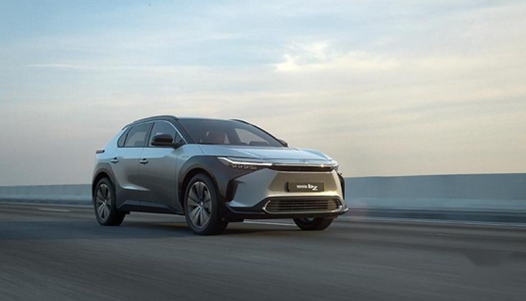 车动态：捷尼赛思G70上市；斯巴鲁新车；马自达3特别版