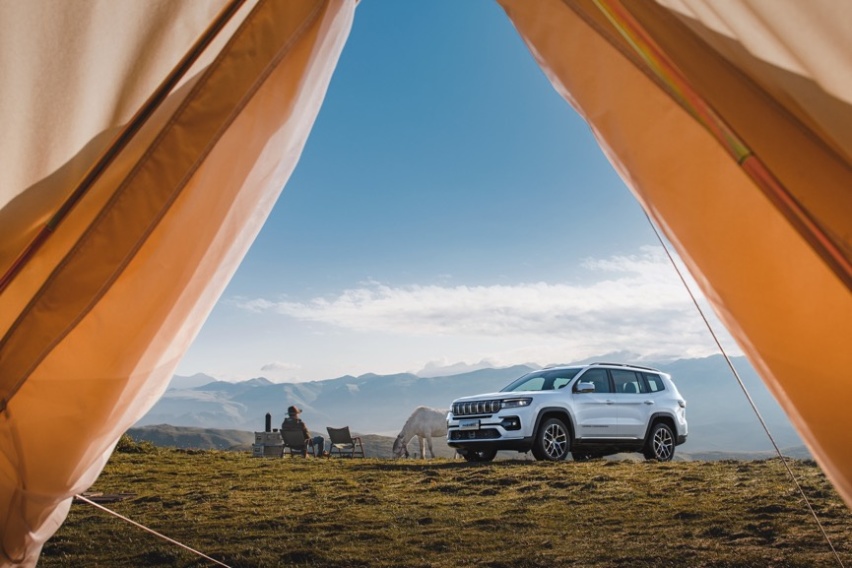 Jeep®新大指挥官焕然登场，23.98万起邀你做人生的指挥官