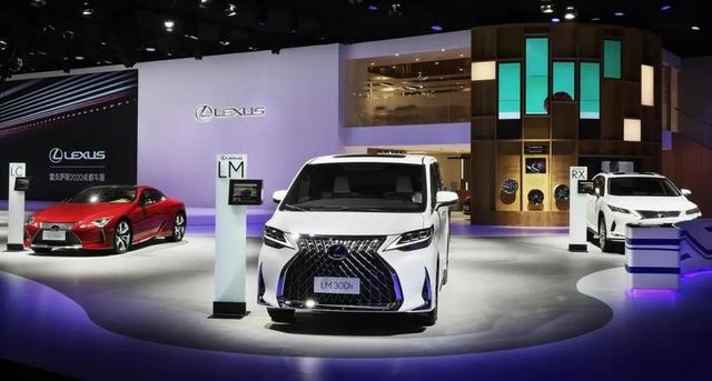 LEXUS雷克萨斯 携多款车型亮相成都国际车展！