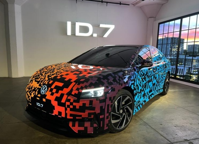 CES展大众ID.7首发亮相，续航最高700km，尺寸超过Model 3！135.png