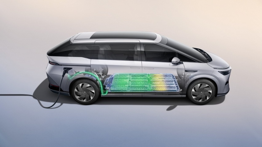 35万级新能源豪华MPV 小鹏X9和腾势D9怎么选？