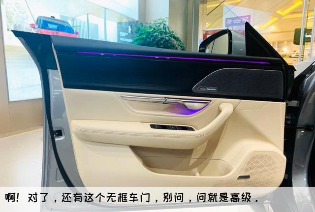 706km续航！挑战特斯拉？小鹏P7【实拍揭秘】