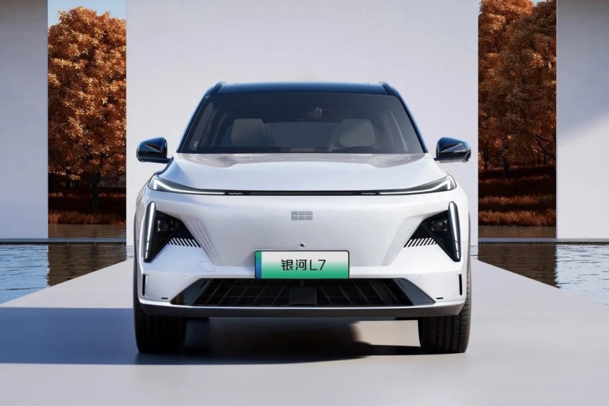 家用代步该如何抉择？哈弗二代大狗PHEV 吉利银河L7全面对比