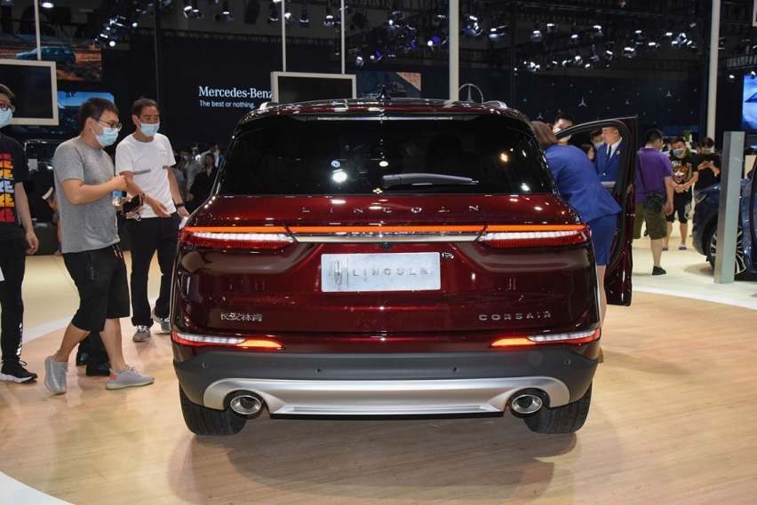 定位相同、价格接近，林肯冒险家和凯迪拉克XT4谁更能“卷”