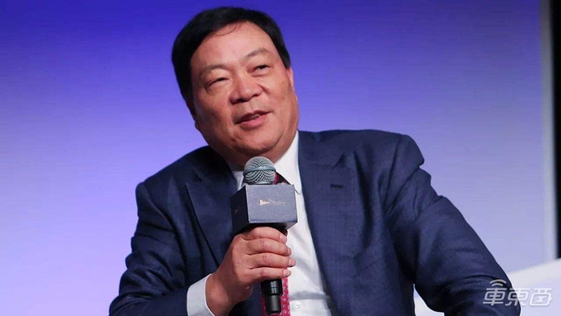 锂电龙头三十年：一段时代浪潮下，男装巨头向新能源进击的秘史