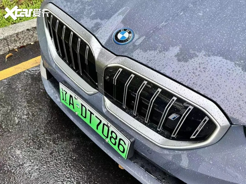 驾驭梦想：BMW i5 从深圳奔赴阿勒泰的壮丽之旅，今天启程！