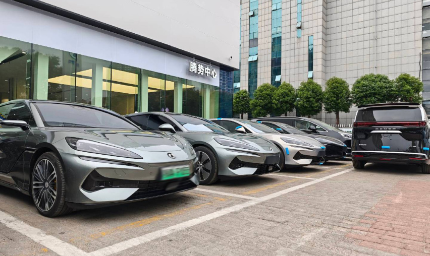 车坛快报｜赛力斯回应问界M7事故鉴定、日产中国10月销量大幅下降