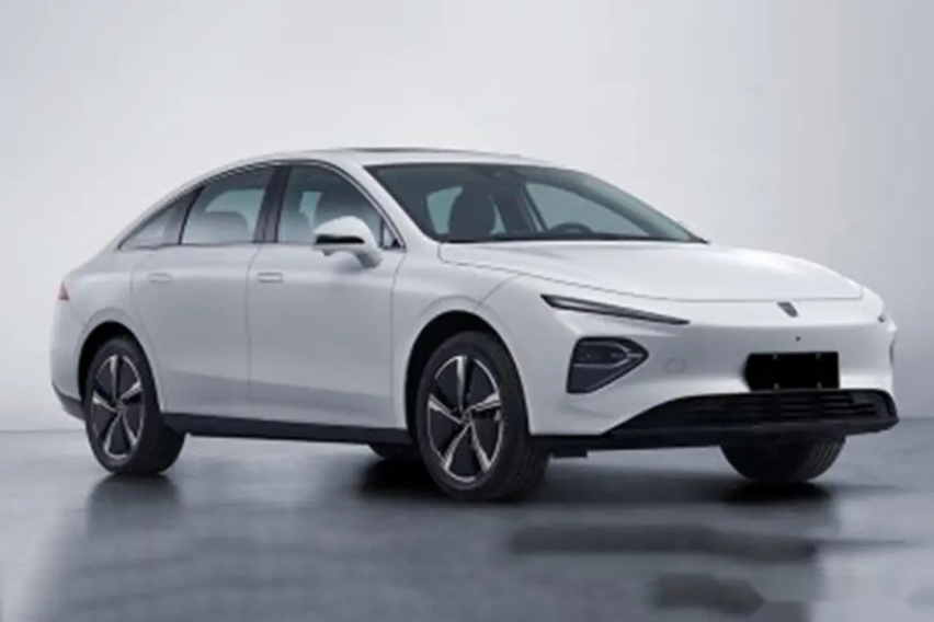 热效率远超丰田！荣威全新中大型车发布 油耗仅4.3L？