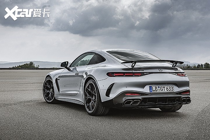 当奔驰也想拥有自己的911，故打造了这辆车