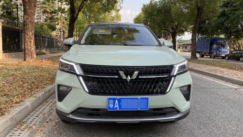 10万元预算选国产SUV，主打大空间的五菱星辰是个好选择吗？