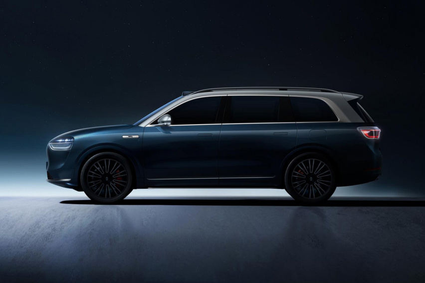 对标GLS、路虎揽胜 AITO问界M9车辆信息曝光