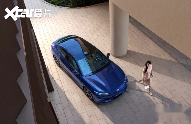 科技豪华智能轿车腾势Z9S正式上市，纯电续航1100km