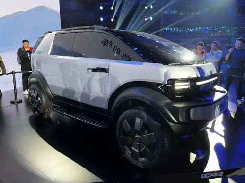 奇瑞整了台“月球车”？iCAR X25正式亮相，定位越野MPV