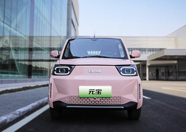 QQ冰淇淋、风光MINIEV后，又来元宝，凌宝uni？扒扒厂家背景先！