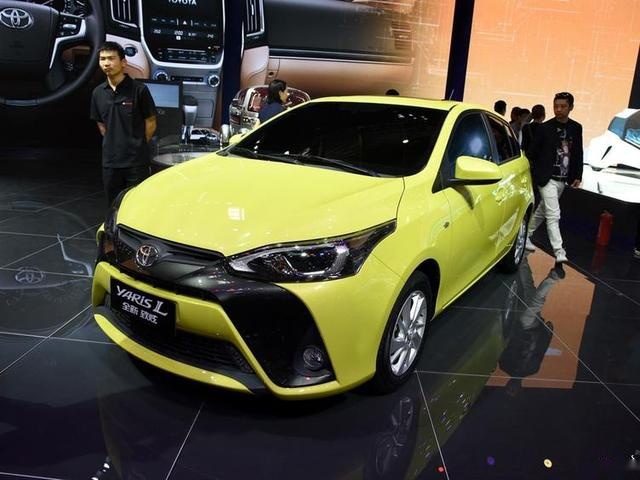 人生第一台车怎么选？8万全款拿下这两台车，开4年还可以卖6万