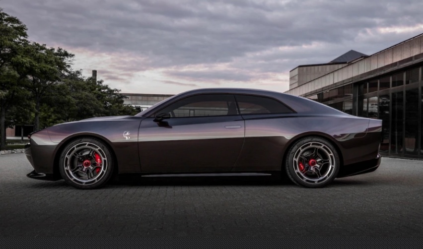电气化时代依旧震撼人心，道奇发布Charger Daytona SRT