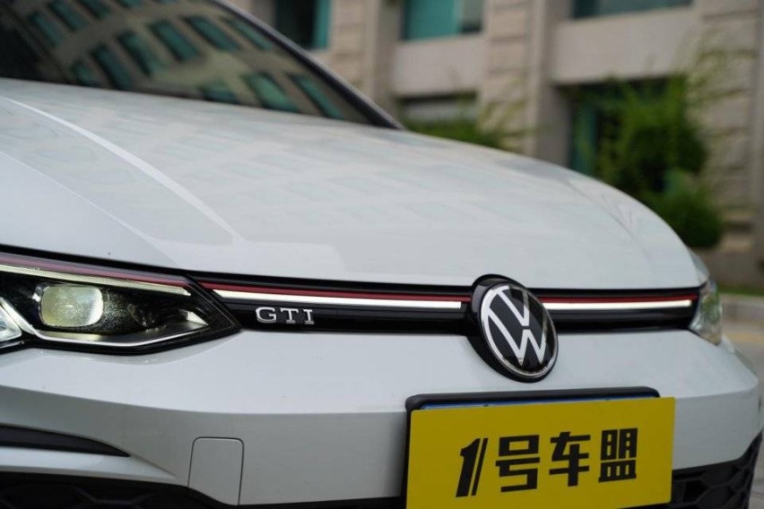 第八代高尔夫GTI试驾报告丨20几万买情怀，值得吗？
