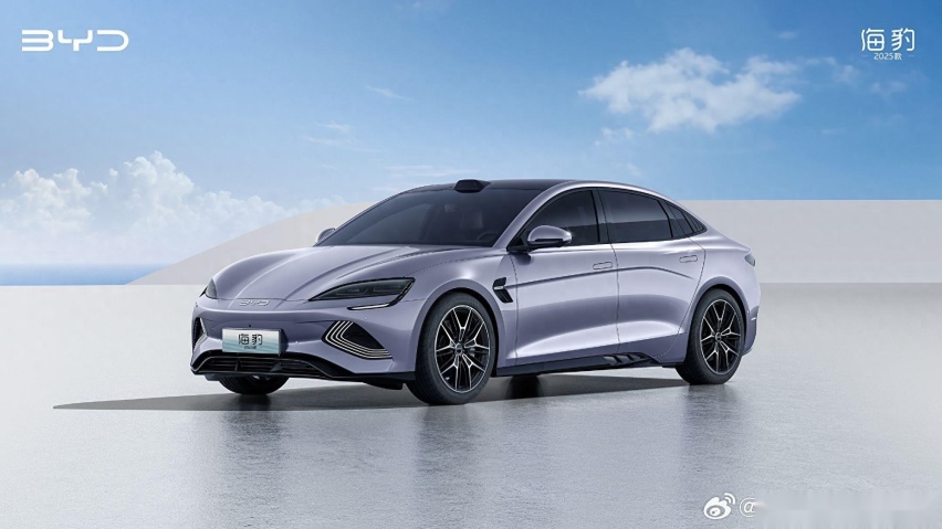 六大进化！比亚迪2025款海豹正式上市 售17.58万元起